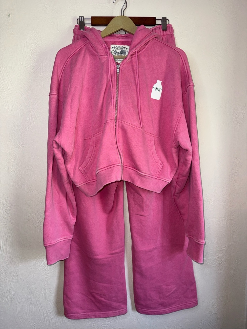 Dairy Boy Strawberry Milk Pink Hoodie (L) & Sweatpants (M) Set